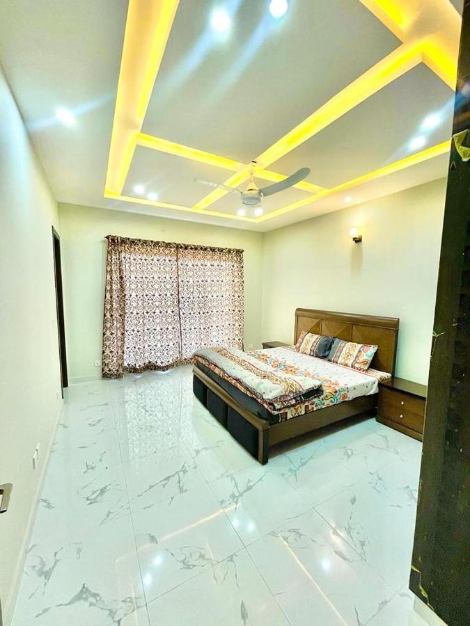 Вилла Bahria Residency Равалпинди Экстерьер фото