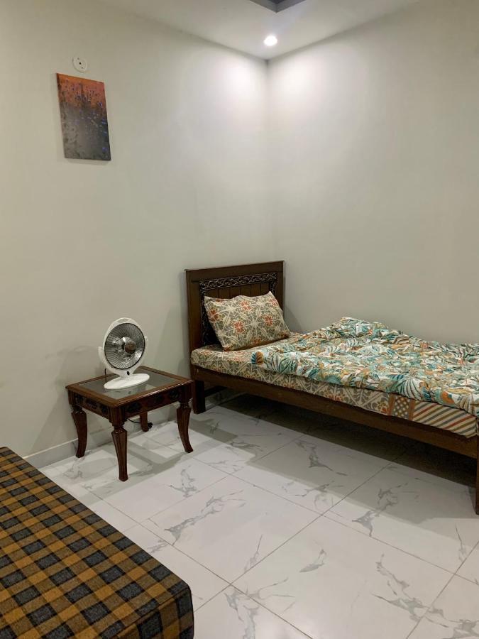 Вилла Bahria Residency Равалпинди Экстерьер фото